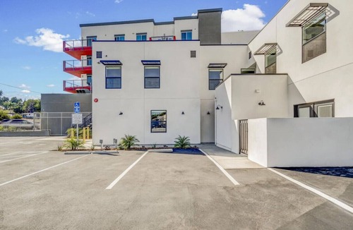 Vista Apartment | Chic Studio in Historic City Center, Near Carlsbad