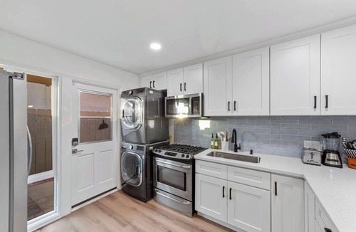 Bay Ho House | Clairemont Central | Pet Friendly | WIFI