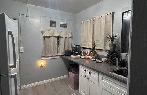 Elysian Heights House | Close to Dodger Stadium, DTLA, USC, Hollywood, and More Your Perfect LA Getaway!