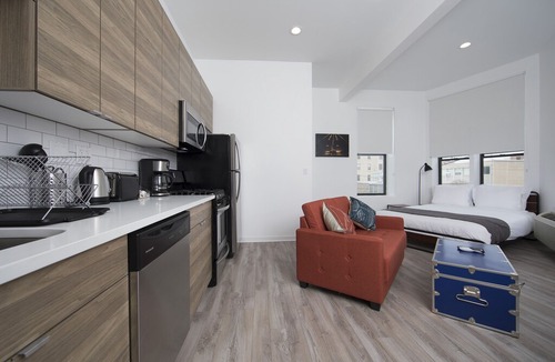 River West Apartment | Comfortable studio in Chicago