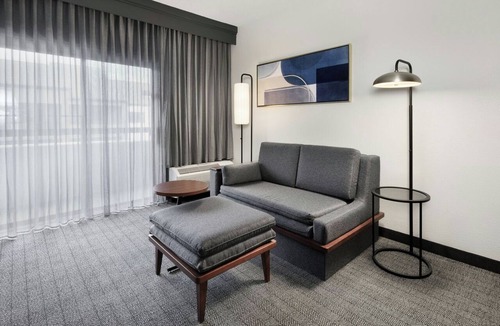 Gwinnett Place Hotel | Courtyard by Marriott Atlanta Duluth/Gwinnett Place