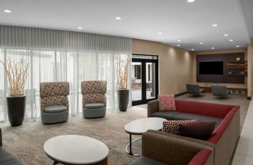 Paw Creek Hotel | Courtyard Charlotte Airport North