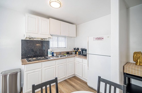 Alhambra House | Cozy 2BR/2BA Guest House in Alhambra w/AC, WiFi, Peaceful Stay