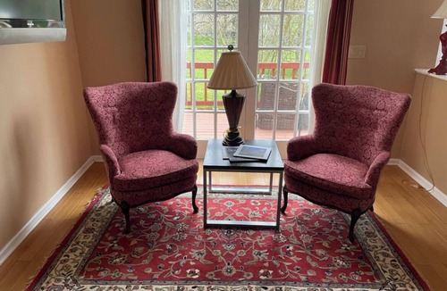 Charlotte House | Cozy home minutes from PNC and Nascar Speedway