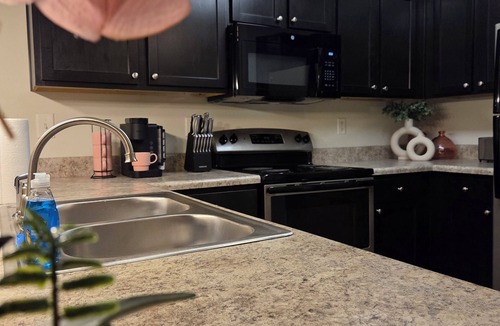 Fort Mill Apartment | Cozy King Suite/Smart TVs/Self Check-In/Free Parking & Wi-Fi