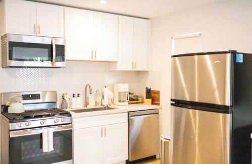 Ocean Beach Apartment | Cozy OB Studio Walk to Beach with Private Garage
