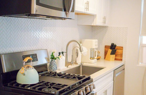 Ocean Beach Apartment | Cozy OB Studio Walk to Beach with Private Garage