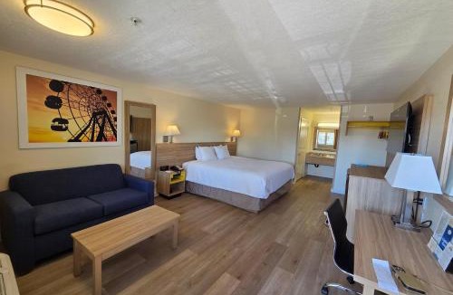 Alhambra Hotel | Days Inn by Wyndham Alhambra CA