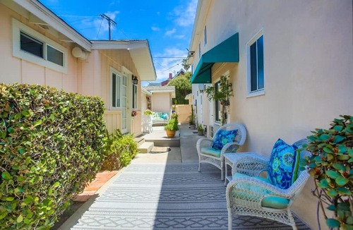 Village of La Jolla Apartment | Diamond in the Village