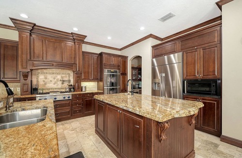 Bay Isle House | Dog-friendly gated spacious Siesta Key Getaway — Pool, Spa, & Mancave.