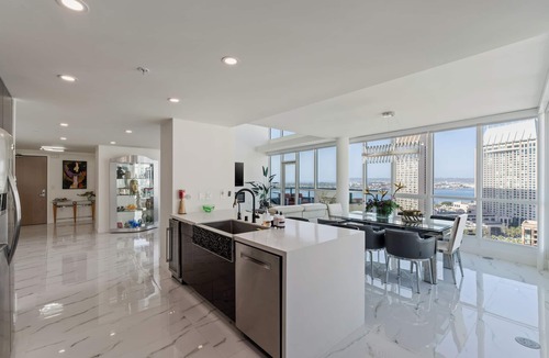 Downtown San Diego Condo | Double story downtown Marina penthouse!