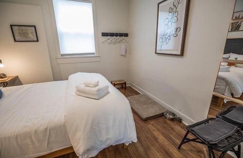 Downtown Apartment | Downtown Dwelling 1612