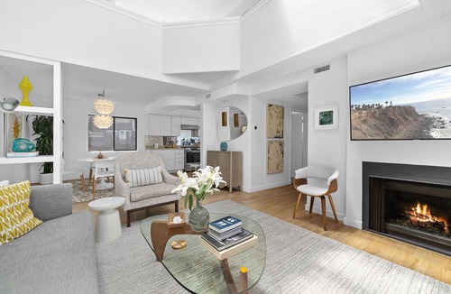 Marina Peninsula House | Elegance and Beach Life. Steps to the sand!