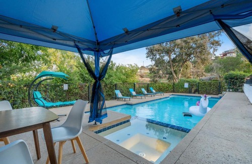El Cajon House | Entire Private Home with Big Yard, View, King Bed, Parking, 4 Bedrooms 3 Bathrooms, Available Now