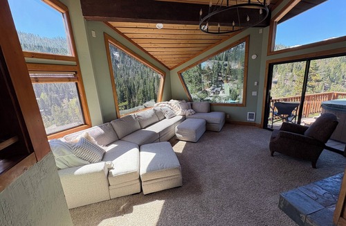 Alpine Meadows House | Epic Alpine Meadows Views! Newly Remodeled Home with Hot Tub