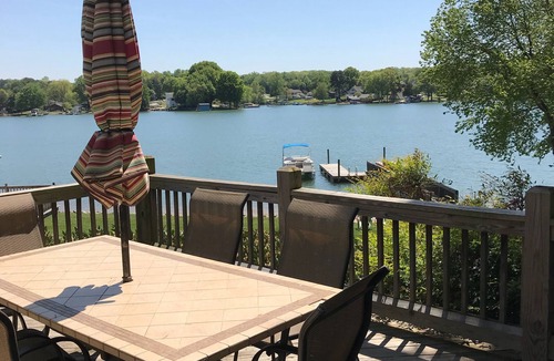 Mount Mourne House | Escape To The Lake! Luxurious Deep Water Lake Norman Home w/Private Beach & Dock