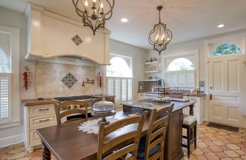 Downtown Historic District House | Estate of Valencia. Historic 9+BR’s in St. Augustine, 2 lux pools 3 kitchens