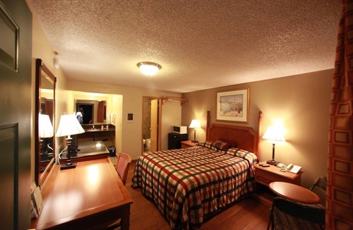 West Eugene Hotel | Executive Motel