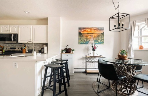 Eagle House | Explore, Relax, Repeat | Riverside Views | Eagle