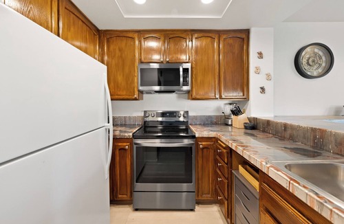 Rancho Bernardo Condo | Fabulous 1-bedroom condo overlooking Gulf course with AC in sunny San Diego