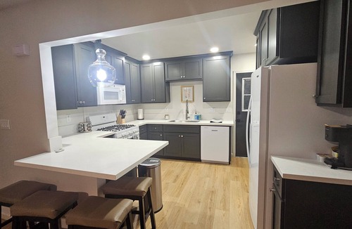 Oak Park House | Family-friendly San Diego 3-bedroom house near Downtown is waiting for you!