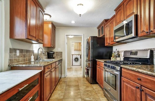 North Highlands House | Family & friends Getaway - Pool + RV