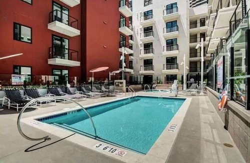 Marina District Apartment | Fully Furnished 1BR Downtown w/Wi-Fi Parking