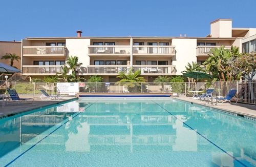 Solana Beach Condo | Good Times & Tan Lines~Pool, Spa, Tennis, Beach, Fun!