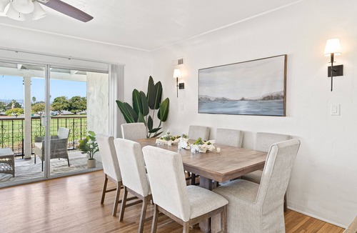 Ocean Beach Villa | Gorgeous Beach Villa - Ocean Views + Sleeps 12!