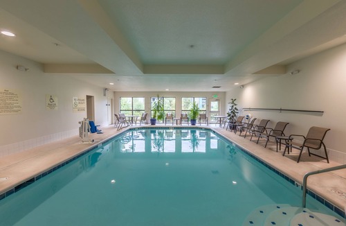 Western Hotel | Hampton Inn Eugene