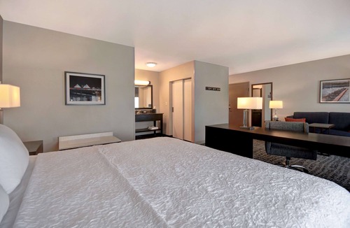Simpsonville Hotel | Hampton Inn & Suites Columbia South Fort Meade Area
