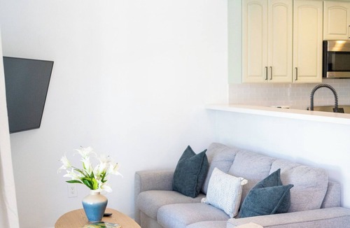 Ocean Beach House | Heart of OB, Walk to Beach, Townhome with Garage and Patio
