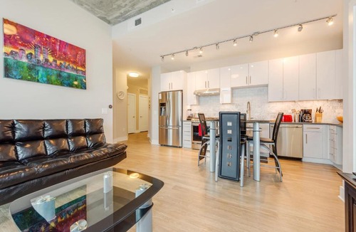 Second Ward Apartment | Heaven in Charlotte Fully Furnished Apartments