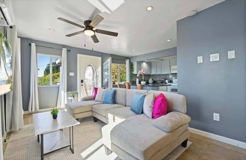 Eagle Rock House | Highland Park Home: Jacuzzi, Hillside Views, Walk to Cafés