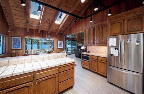 Lake Almanor West House | Hilder, West in Lake Almanor West, CA