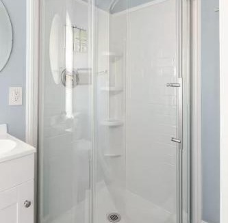 South Belmont House | Historic Belmont Home - Short Term or Monthly Stays - Extended Work Trips