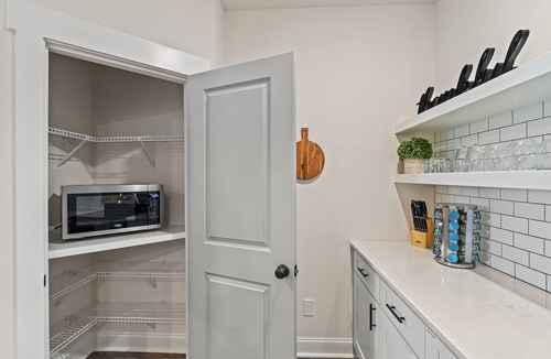 Pineville House | Home Away from Home - Sleep from 8 to 16 with Available Adj. Units