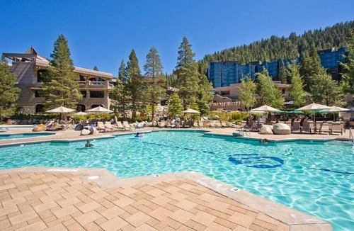 Olympic Valley Condo | Hyatt’s EVERLINE™️Resort & Spa,2bdrm PANORAMIC VIEWS!Pool,hot tubs SKI-IN-Out😎