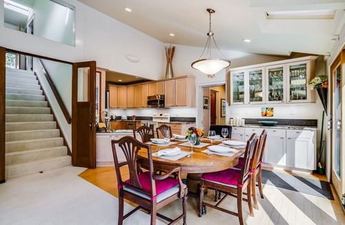 Lagunitas-Forest Knolls House | Idyllic NatureEstate, Pool, Jacuzi, PuttGreen, Gardens