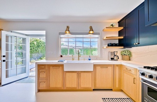 La Jolla Shores House | La Jolla Shores Perfection | Hot Tub, Fence Yard, AC & Grill