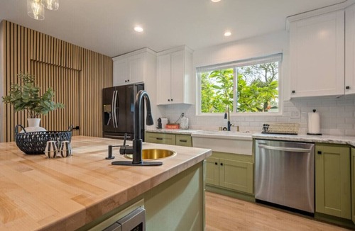 Lake Balboa House | Lake Balboa Hideaway