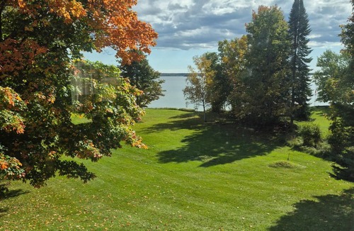 McMillan House | Lakefront Cabin Retreat on Big Manistique Lake