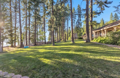 East Shore Cabin | Lakefront Resort Lake Almanor, Dorado Inn Cabin #1