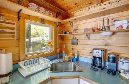 Berkshire House | Lakeside Berkshires Cabin w/Private Dock & Views