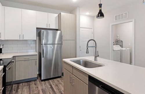 Charlotte Apartment | Landing | Chic 2BD, Yoga Studio, Gym
