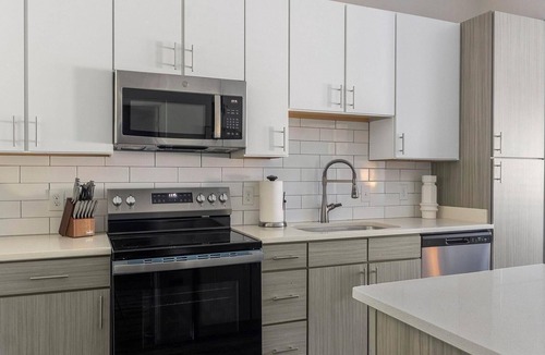 Charlotte Apartment | Landing | Incredible 1BD, Pool, Gym