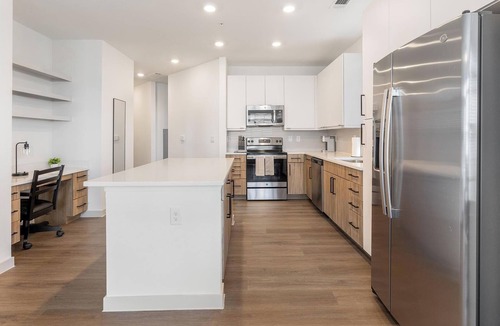 Celina Apartment | Landing | Stylish 2BD, Courtyard, Gym