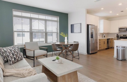 Celina Apartment | Landing | Stylish 2BD, Gym, Courtyard