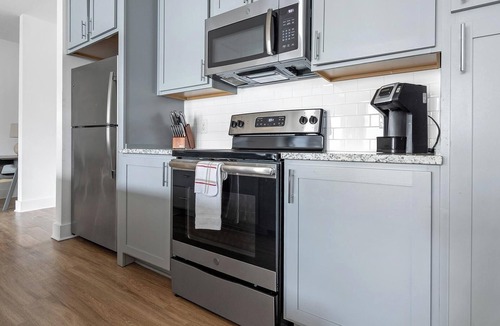 Fort Mill Apartment | Landing | Modern 2BD, Gym, Yoga Studio