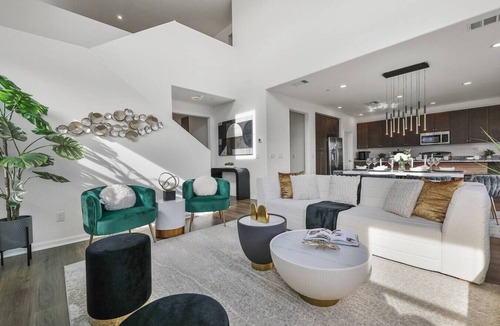 Terra Lago House | Large vill + large backyard, putting g & game room